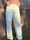 Casual white washed ripped jeans